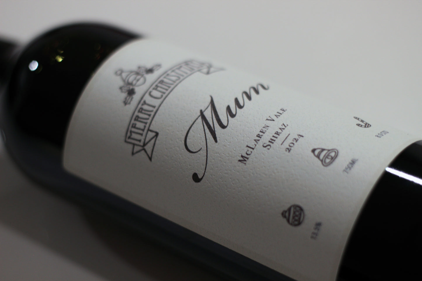 Personalised Christmas Wine label + bottle!